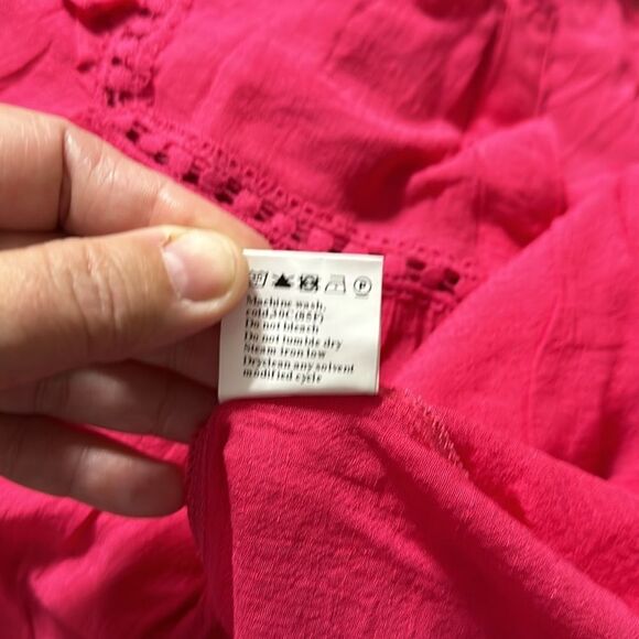 Fuchsia Pink 2X Short Flutter Sleeve Button Front Lace Crochet Detail Blouse - Picture 9 of 9